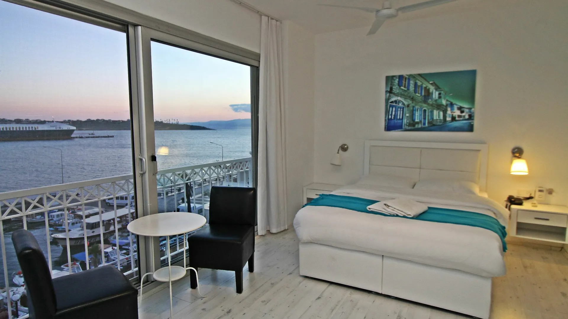 Larimar Boutique Hotel Çeşme 3*,